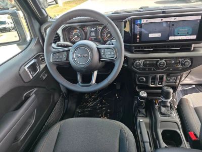 2026 Jeep Wrangler — photo 10 view
