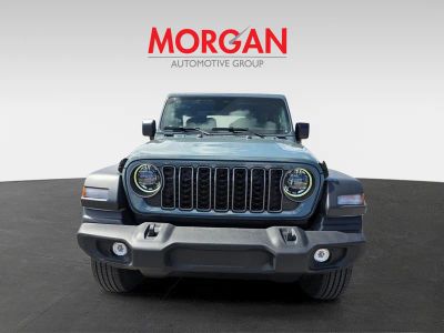 2026 Jeep Wrangler — photo 8 view