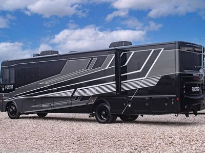 2026 Fleetwood Fortis - Photo 2