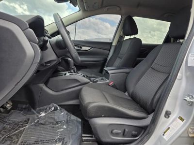 2019 Nissan Rogue — photo 12 view
