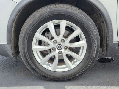 2019 Nissan Rogue — photo 28 view