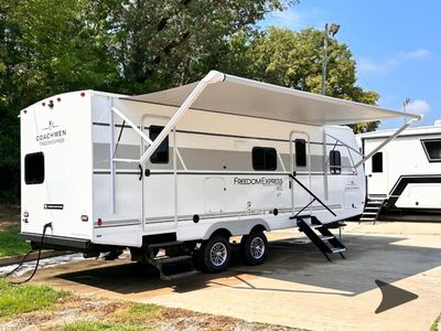 2026 Coachmen RV Freedom Express Ultra Lite - Photo 10