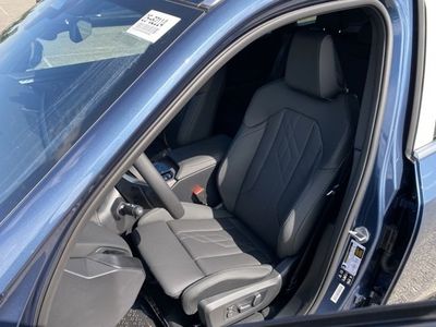 2025 BMW X3 - Photo 11