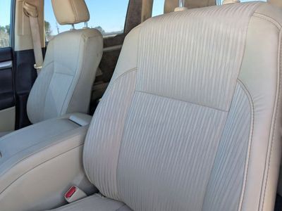 2019 Toyota Highlander — photo 16 view