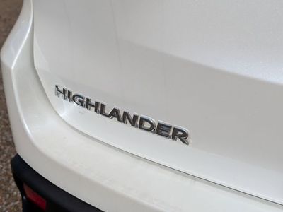 2019 Toyota Highlander — photo 27 view