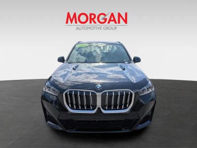 2026 BMW X1 — photo 9 view