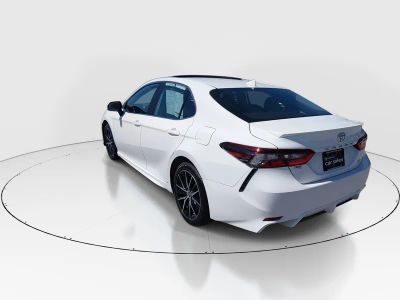 2024 Toyota Camry - Photo 5