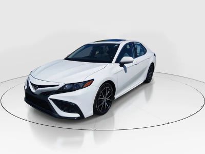 2024 Toyota Camry - Photo 3