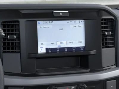 2025 Ford Chassis Cab — photo 14 view