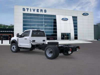 2025 Ford Chassis Cab — detail view