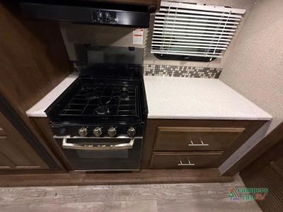2020 Forest River RV Flagstaff — photo 11 view