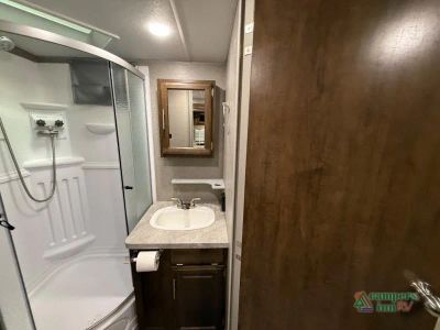 2020 Forest River RV Flagstaff — photo 23 view
