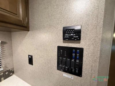 2020 Forest River RV Flagstaff — photo 18 view