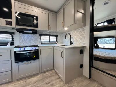 2027 Jayco SUNDANCE XLT — photo 7 view