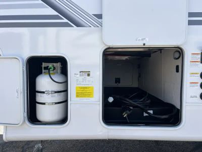 2027 Jayco SUNDANCE XLT — photo 30 view
