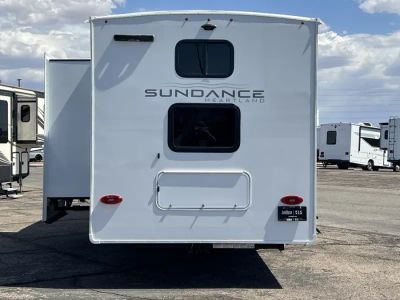2027 Jayco SUNDANCE XLT — photo 32 view