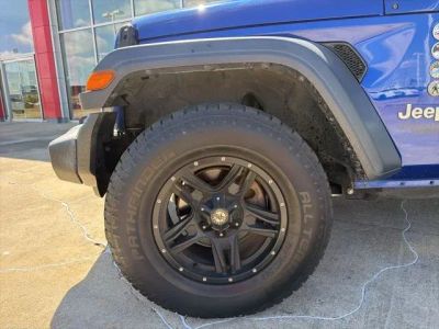 2019 Jeep Wrangler - Photo 8
