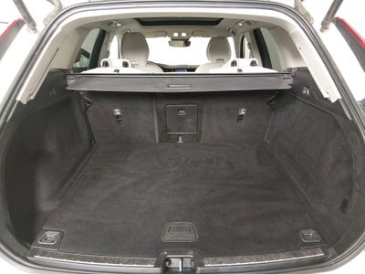 2023 Volvo XC60 - Photo 11