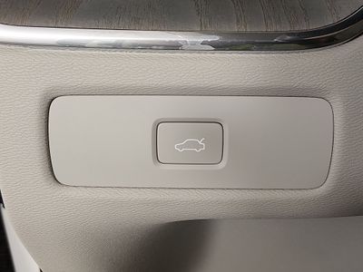 2023 Volvo XC60 - Photo 13