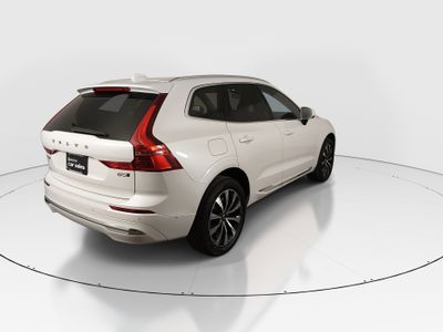 2023 Volvo XC60 - Photo 7