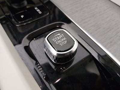 2023 Volvo XC60 - Photo 18