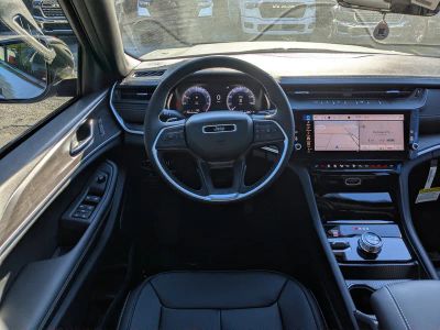 2026 Jeep Grand Cherokee — photo 17 view
