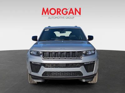 2026 Jeep Grand Cherokee — photo 8 view