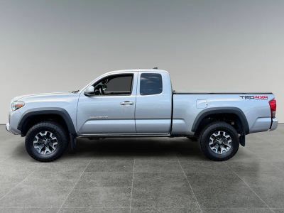 2016 Toyota Tacoma — side profile view