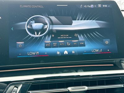 2026 BMW X1 - Photo 13