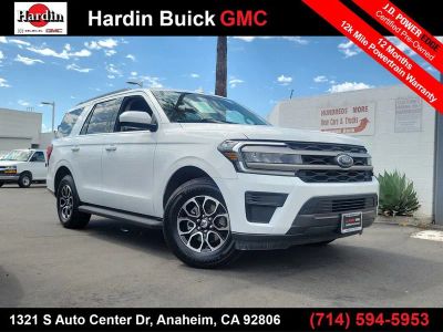 2024 Ford Expedition XLT in White — front three-quarter view