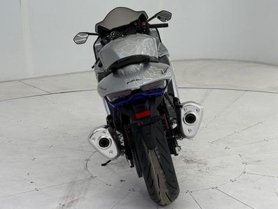 2025 Suzuki Hayabusa - Photo 4