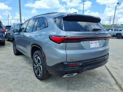 2026 Buick Enclave — detail view