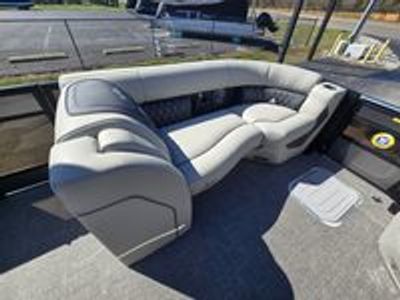 2026 Barletta Lusso L23UC - Photo 22