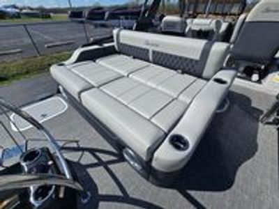 2026 Barletta Lusso L23UC - Photo 9