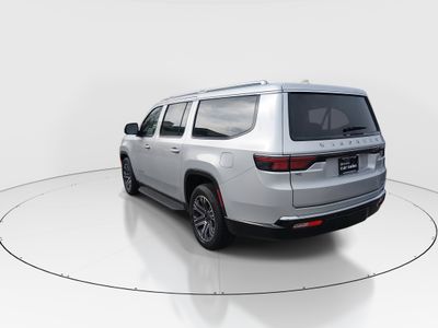 2024 Jeep Wagoneer L - Photo 5