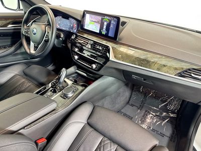 2023 BMW 5 Series - Photo 28
