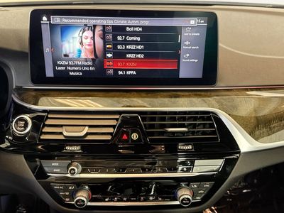 2023 BMW 5 Series - Photo 16