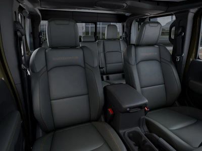 2026 Jeep Gladiator — photo 16 view