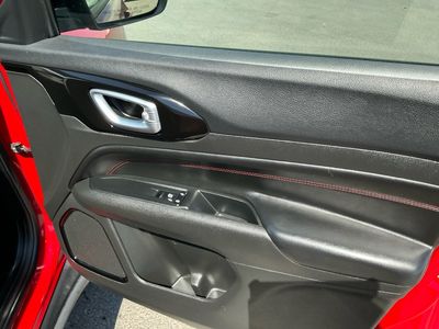 2023 Jeep Compass — photo 21 view