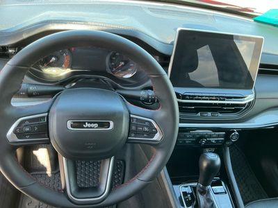 2023 Jeep Compass — photo 14 view