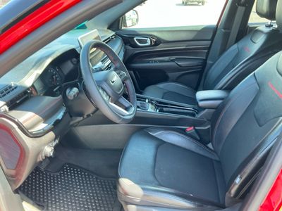 2023 Jeep Compass — photo 9 view