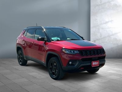 2023 Jeep Compass — photo 8 view