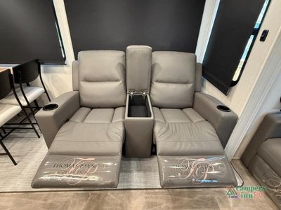 2026 Coachmen RV Chaparral - Photo 18