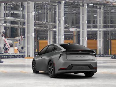 2026 Toyota Prius Plug-in Hybrid - Photo 7