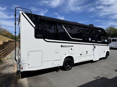 2026 Thor Motor Coach Vegas - Photo 5