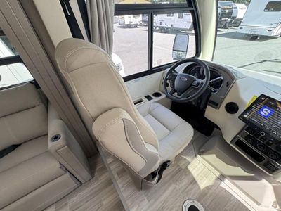 2026 Thor Motor Coach Vegas - Photo 11