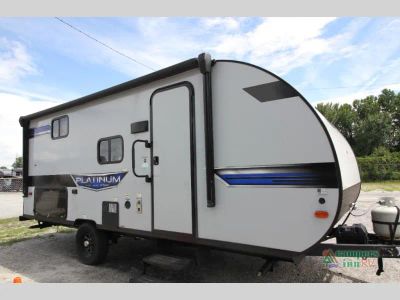 2022 Forest River RV Salem — front three-quarter view