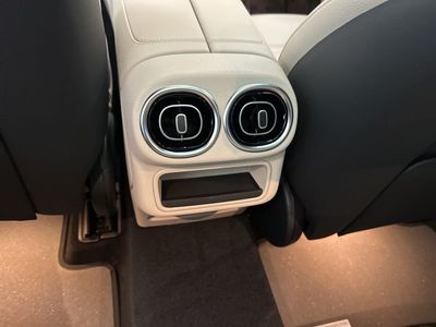 2026 Mercedes-Benz GLC — photo 21 view