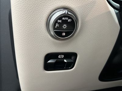 2026 Mercedes-Benz GLC — photo 17 view