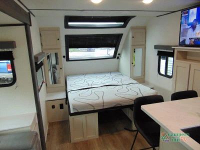 2025 Coachmen RV Northern Spirit Ultra Lite — photo 18 view